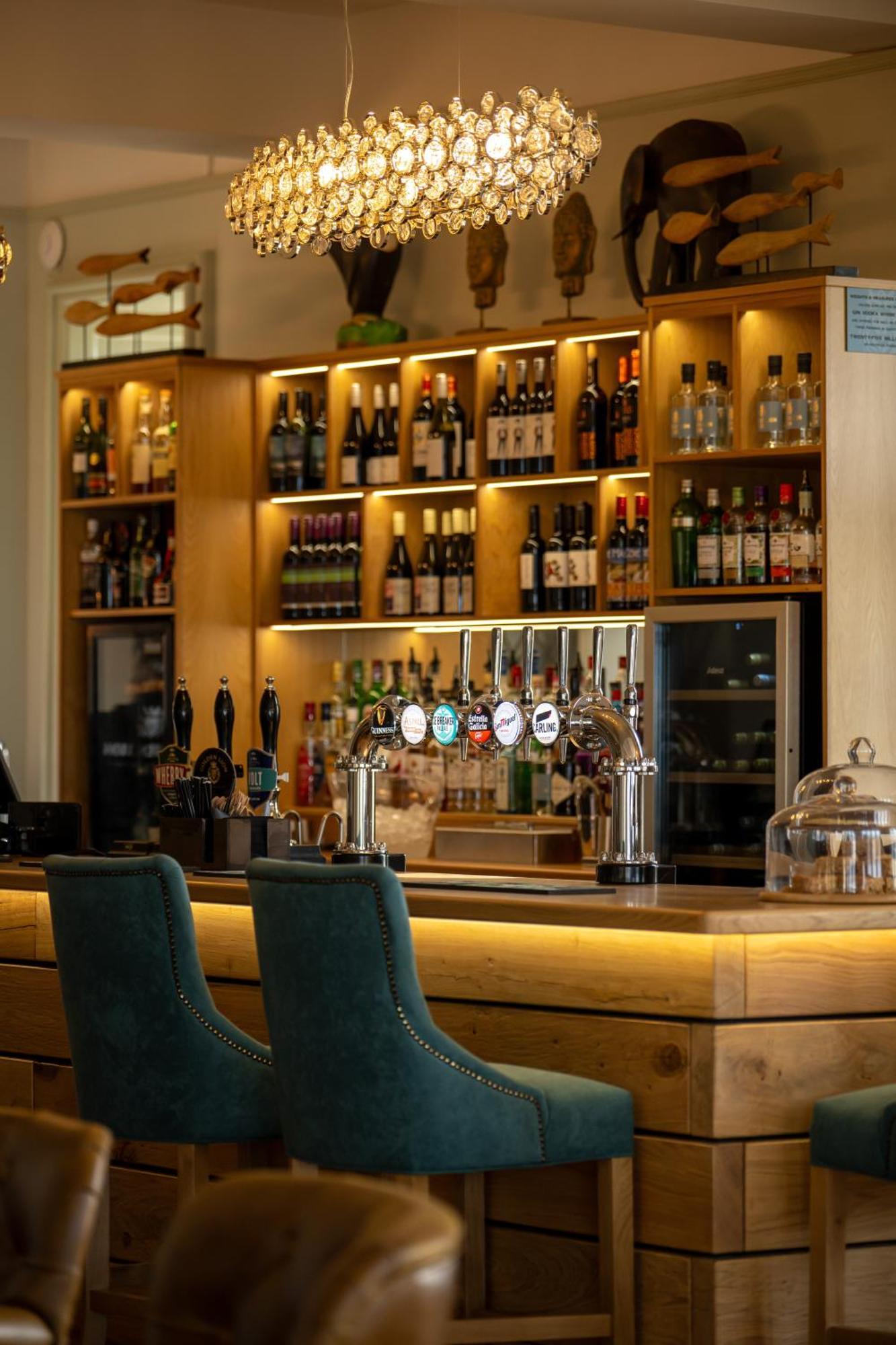Hotel The Golden Lion 3*