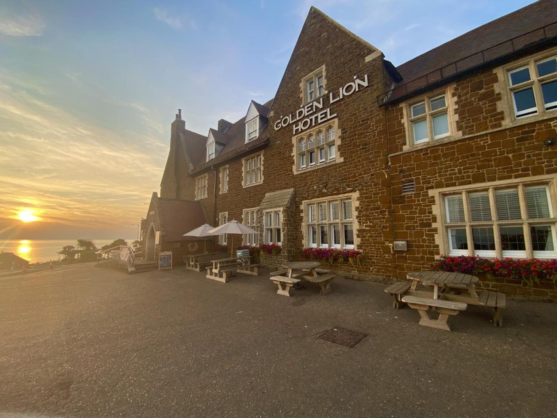 The Golden Lion Hotel 3*